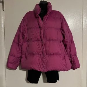 Uniqlo Ultra Light Down Short Puffer Jacket